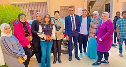 Ambassador Islam Hamdy with the work team based on the initiative
